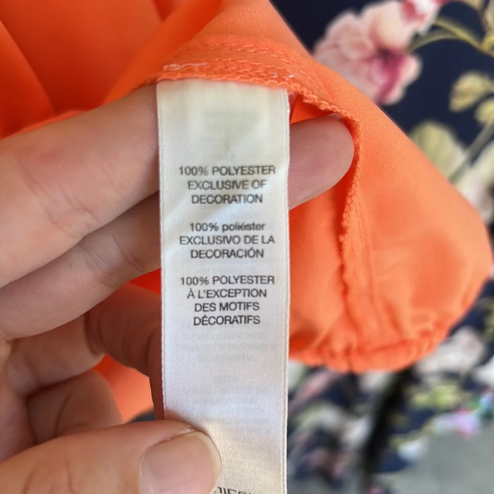 Embroidered Blouse - Picture 4 of 4